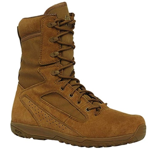 most comfortable boots for flat feet