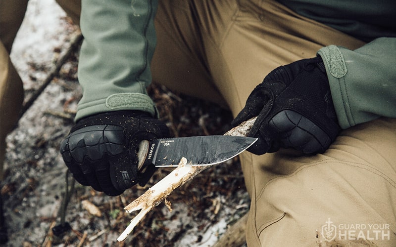 The 6 Best Tactical Gloves for Cold Weather Reviews In 2022 3 The 6 Best Tactical Gloves for Cold Weather Reviews In 2022