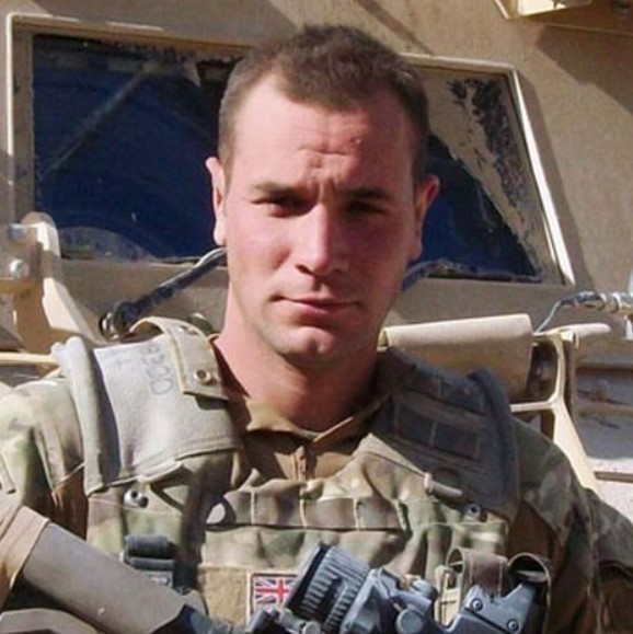 Christian Smelling author - expert of tactical flashlight