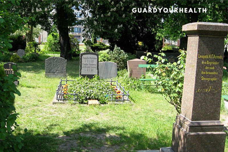 Measure the grave marker's dimensions using a tape measure and compare them to the area where the headstone will be placed.