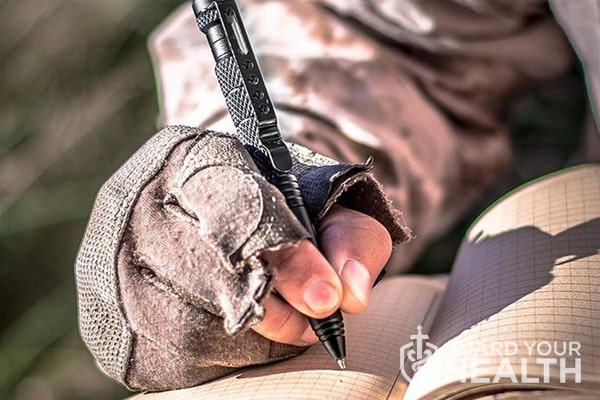 How We Picked Tactical Pens?