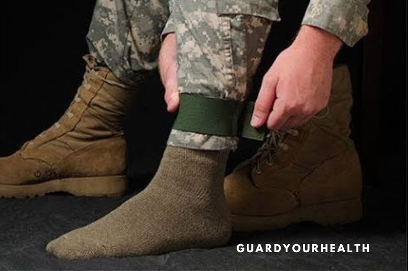 Choose the Right Boots To Tuck Pants Into Military Boots