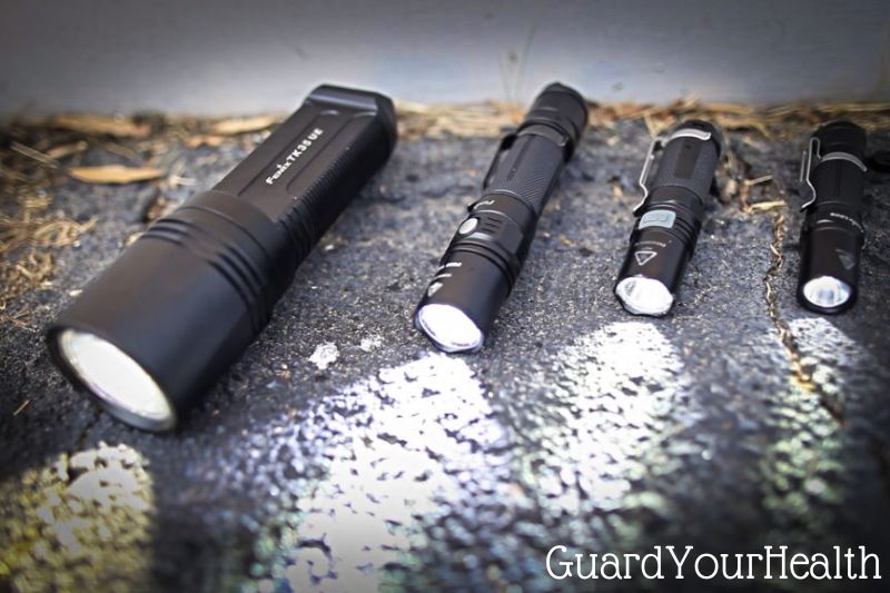 How to Use a Tactical Flashlight for Self Defense